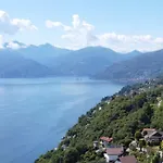 Holiday home In With Maggiore Views *