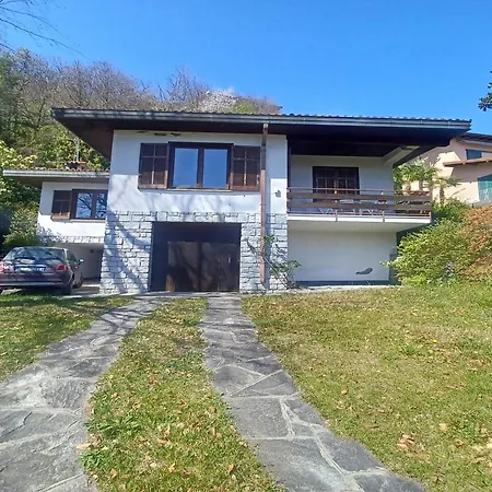 In With Maggiore Views 기파