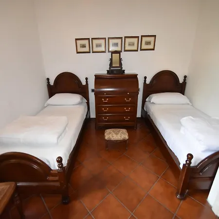 In With Maggiore Views