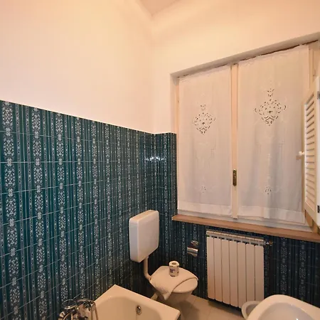 Vakantiehuis In With Maggiore Views *