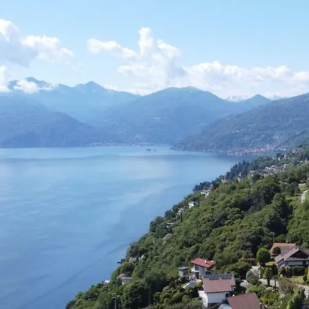 Vakantiehuis In With Maggiore Views *