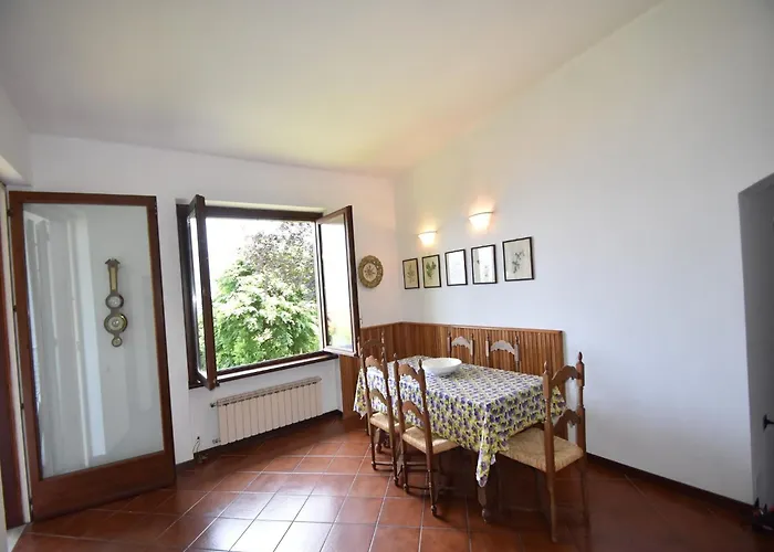 In With Maggiore Views * Ghiffa